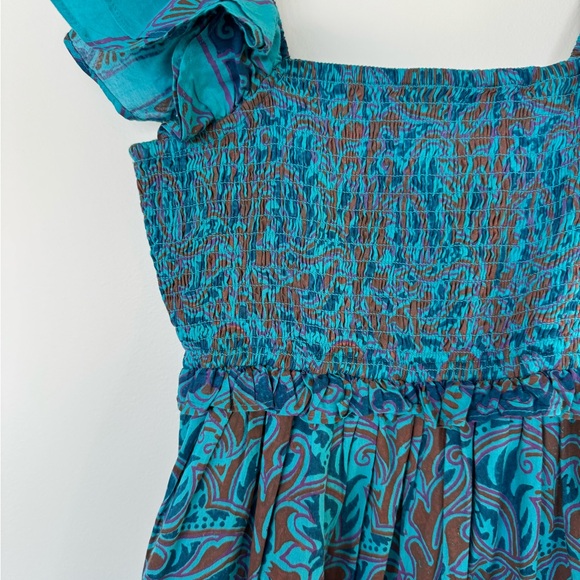 CLEOBELLA MARILYN ANKLE DRESS SQUARE SMOCKED NECKLINE ORGANIC COTTON IN BLUE - Picture 2 of 8